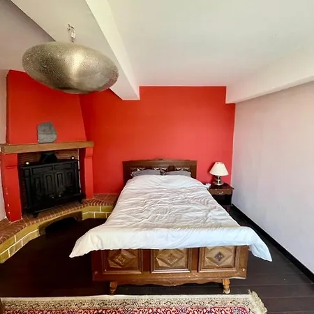 Holiday home Chaleureuse